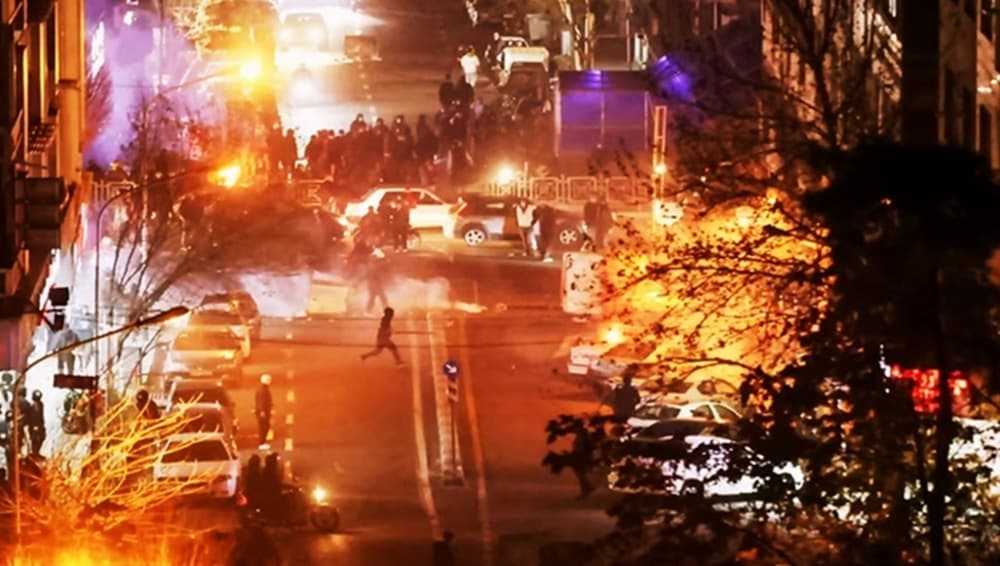 Iran 2026: Ketika Suara Perempuan Mengguncang Fondasi Kekuasaan