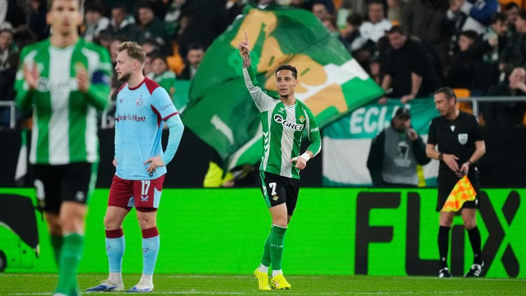 Kisah Transformasi Antony: Dari Tekanan Old Trafford ke Kebahagiaan di Seville