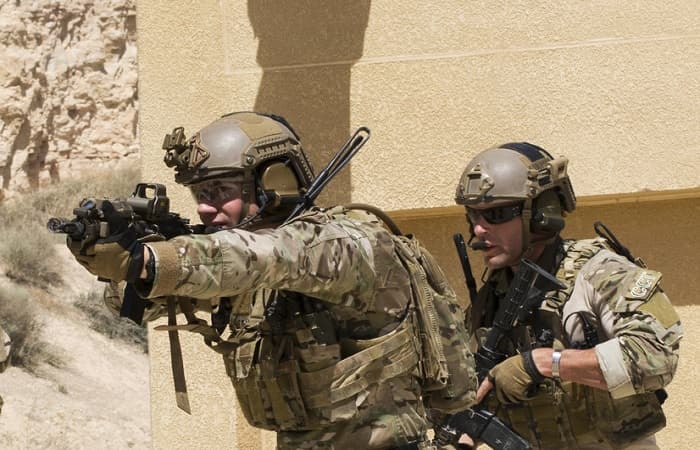 Pengaruh Global: Mengapa Peningkatan Pasukan AS di Timur Tengah Bukan Hanya Soal Keamanan