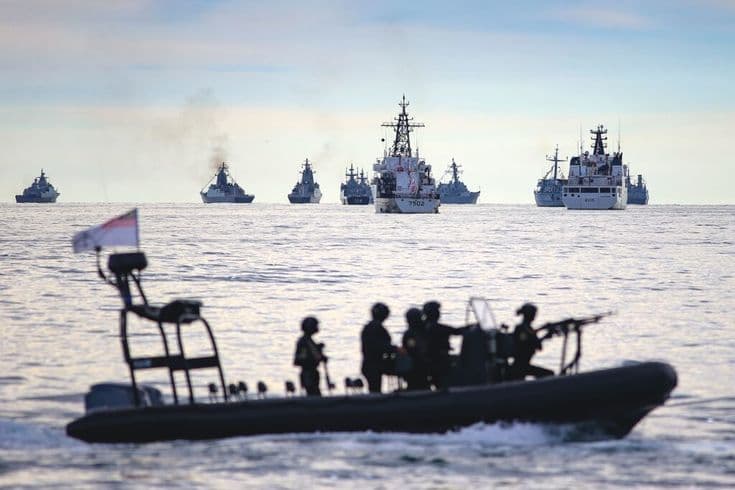 Bela Negara Bukan Cuma Tugas Tentara: Mengurai Jaring Pertahanan yang Menyentuh Hidup Kita