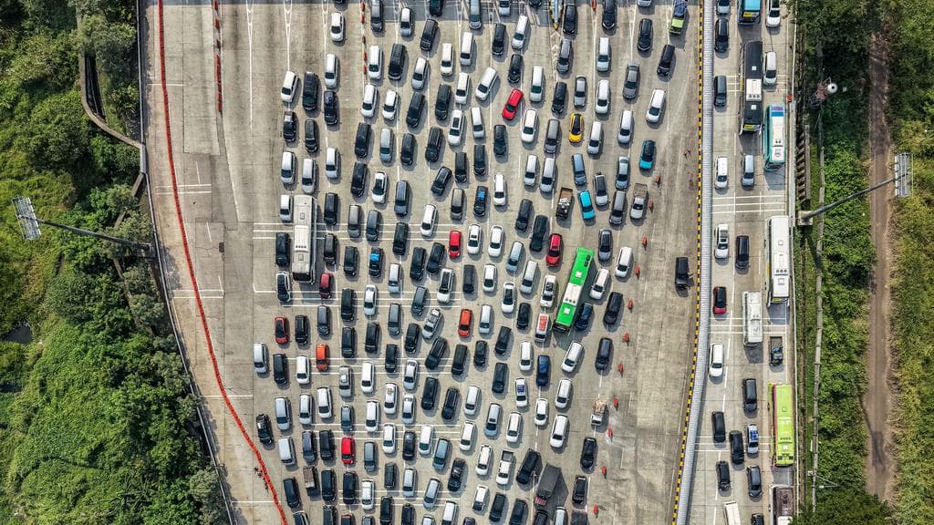 Gerbang Tol Kalikangkung: Antisipasi Lonjakan 68 Ribu Kendaraan Saat Puncak Mudik 2026