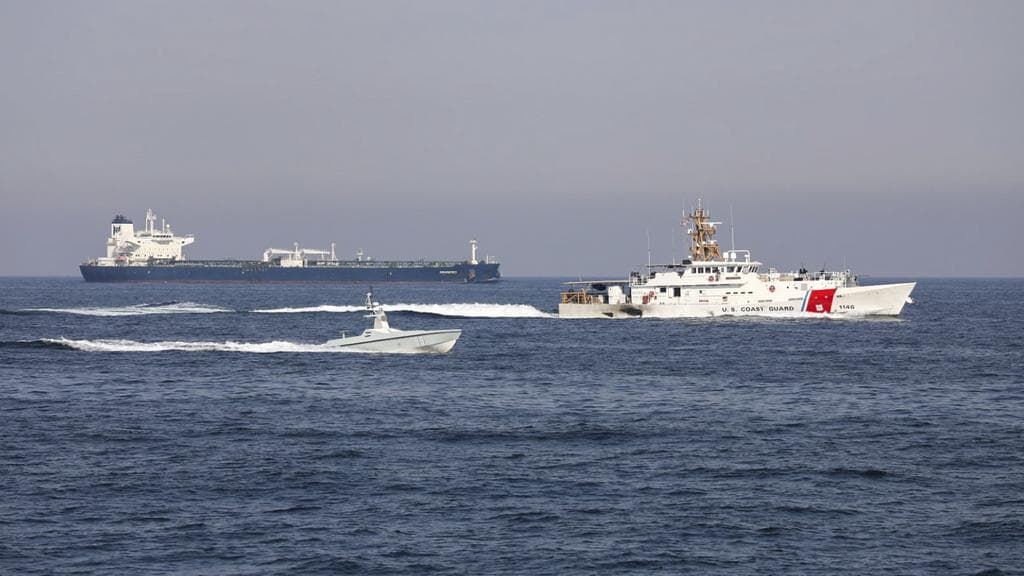 Selat Hormuz Berubah Jadi Gerbang Berbayar: Implikasi Global dari Langkah Kontroversial Iran