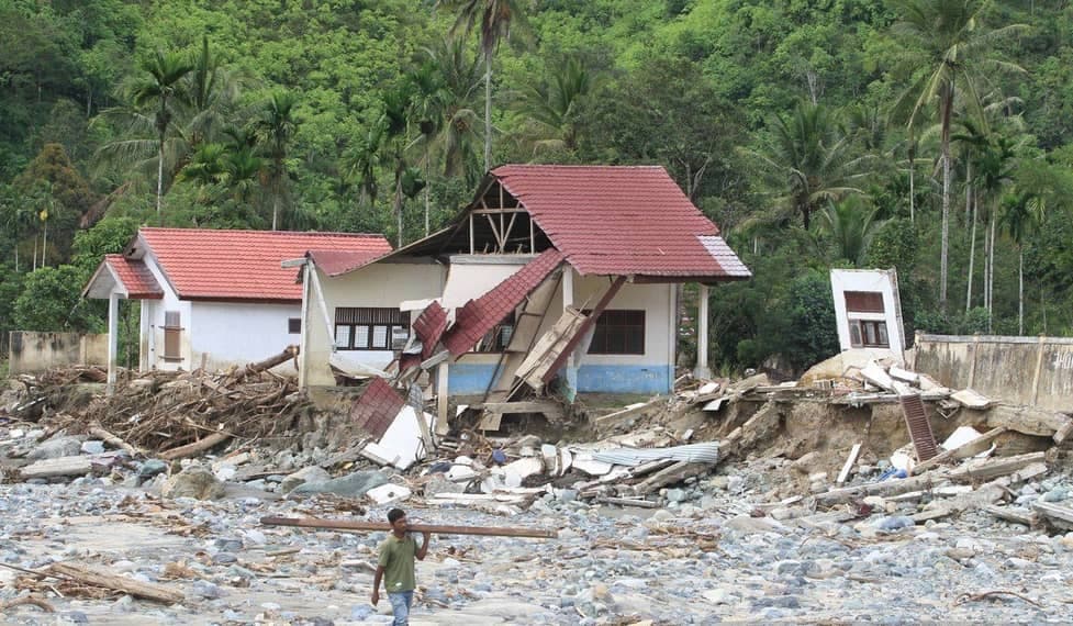 Musibah Banjir Besar di Sumatra: Ribuan Sekolah dan Warga Terdampak