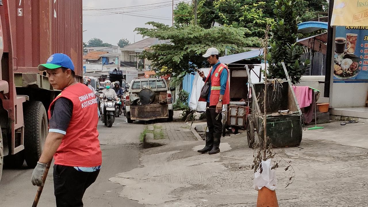 Jalan Tole Iskandar Depok: Ketika Lintasan Harian Berubah Jadi Arena Ketangkasan Berkendara